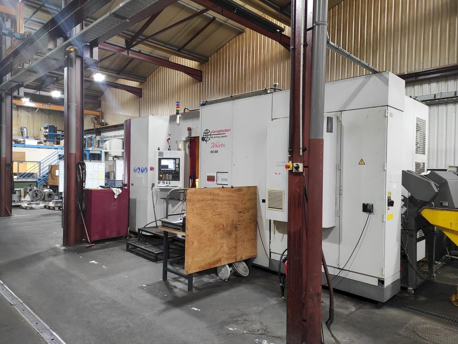 Widok z przodu maszyny Starrag HEC 800 - 5 AXES