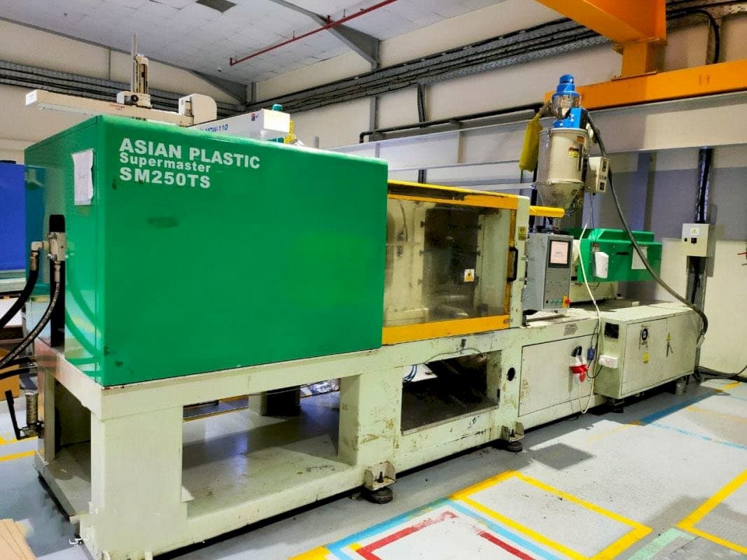 Widok z przodu maszyny Supermaster SM 250 TS