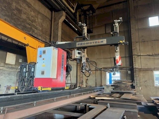 Widok z przodu maszyny Promotec WA 500/1000 GMAW