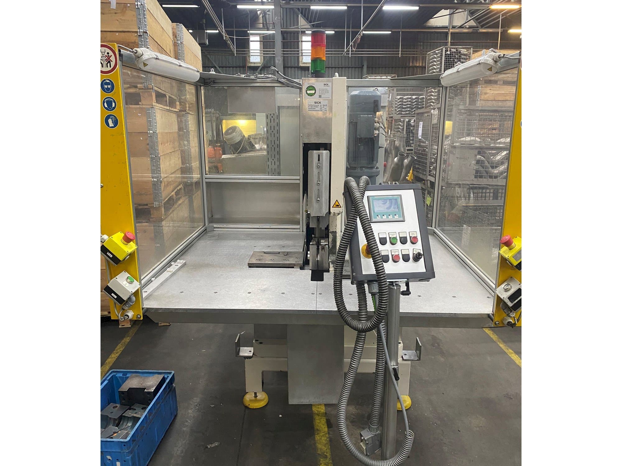 Widok z przodu maszyny Schmidt und Remmert EMT80-2-F02