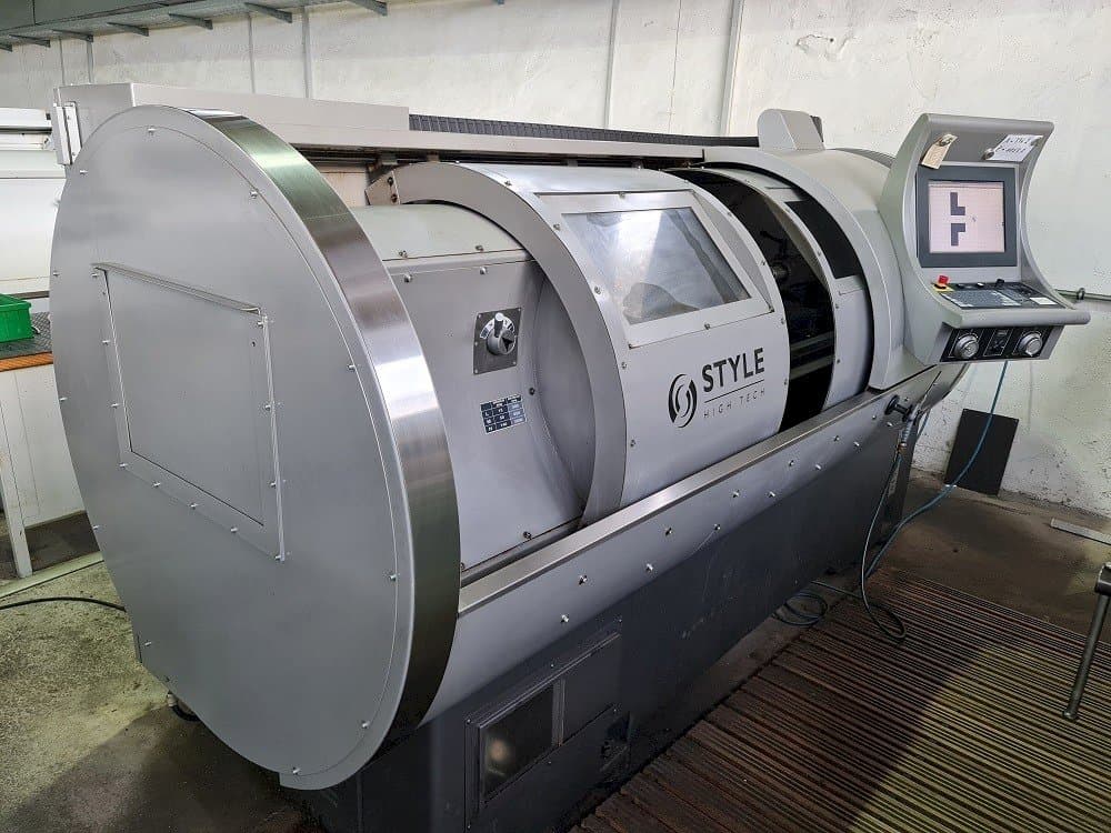 Widok z przodu maszyny STYLE 510 X 1350