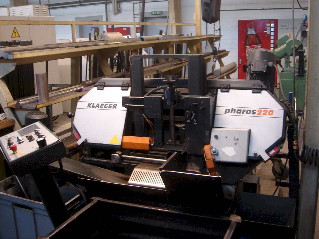 Widok z przodu maszyny Klaeger Pharos 220