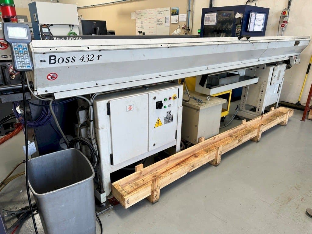 Widok z lewej maszyny Citizen M-32