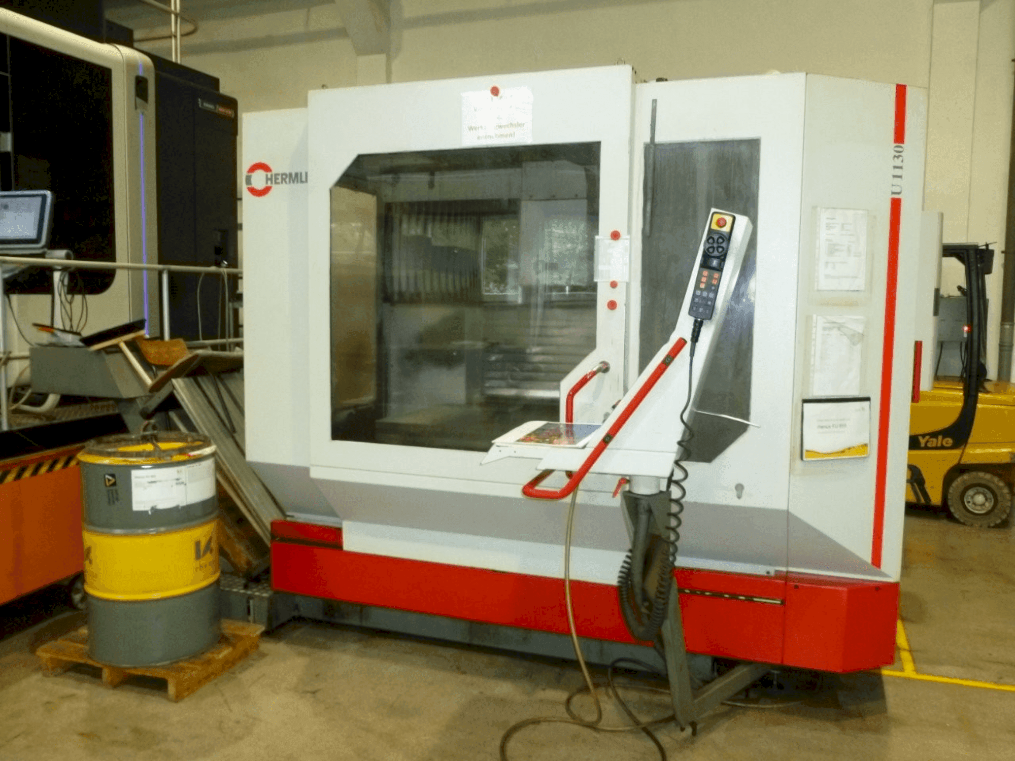 Widok z przodu maszyny HERMLE U1130