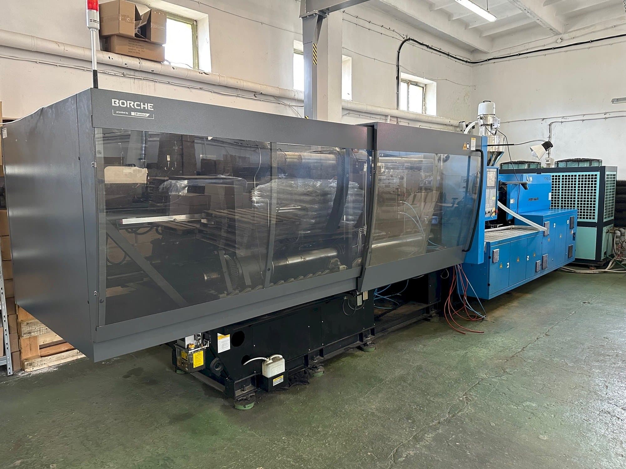 Widok z przodu maszyny BORCHÊ BS400 Economic