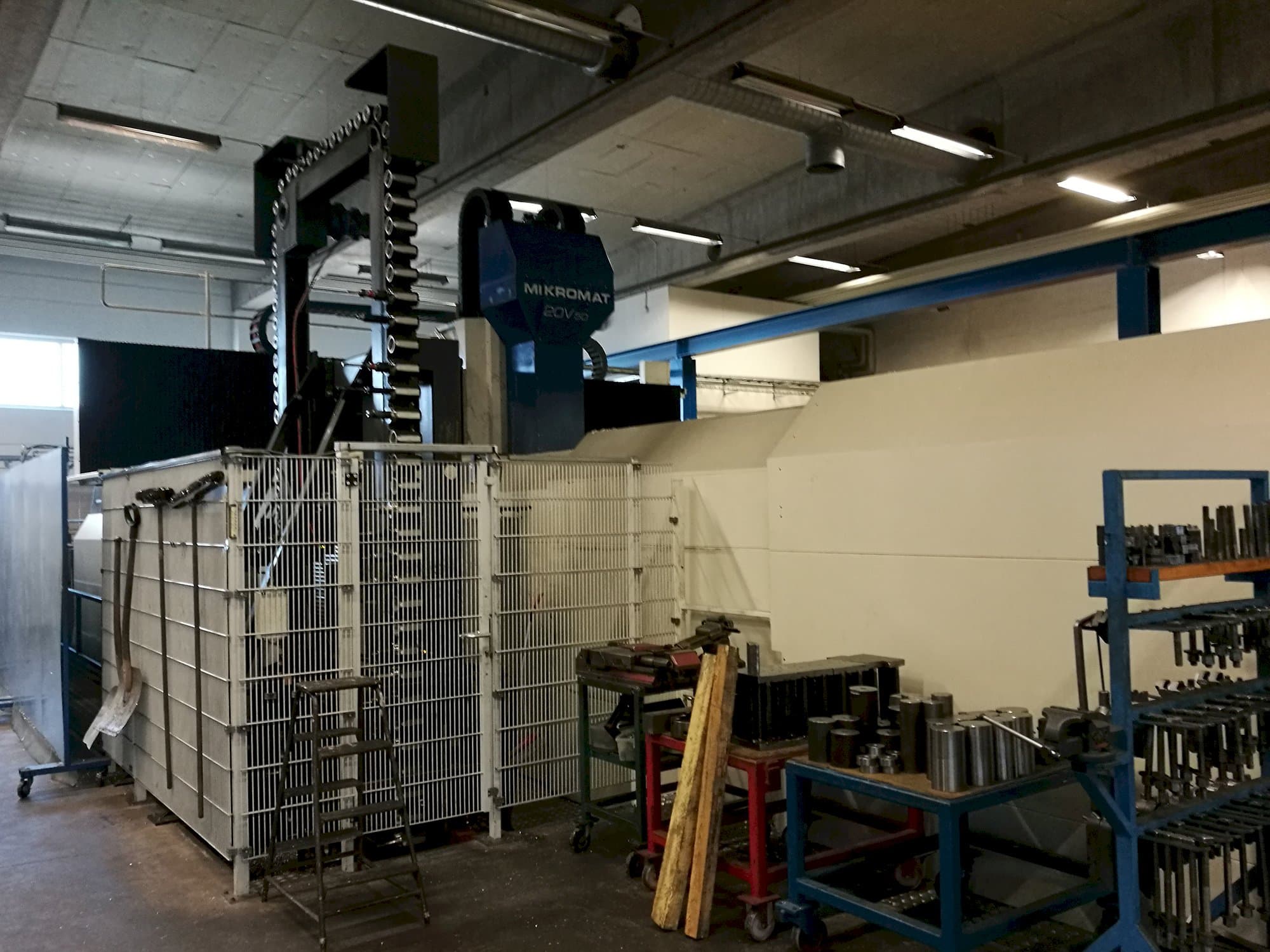 Szczegół maszyny MIKROMAT 20V 5D