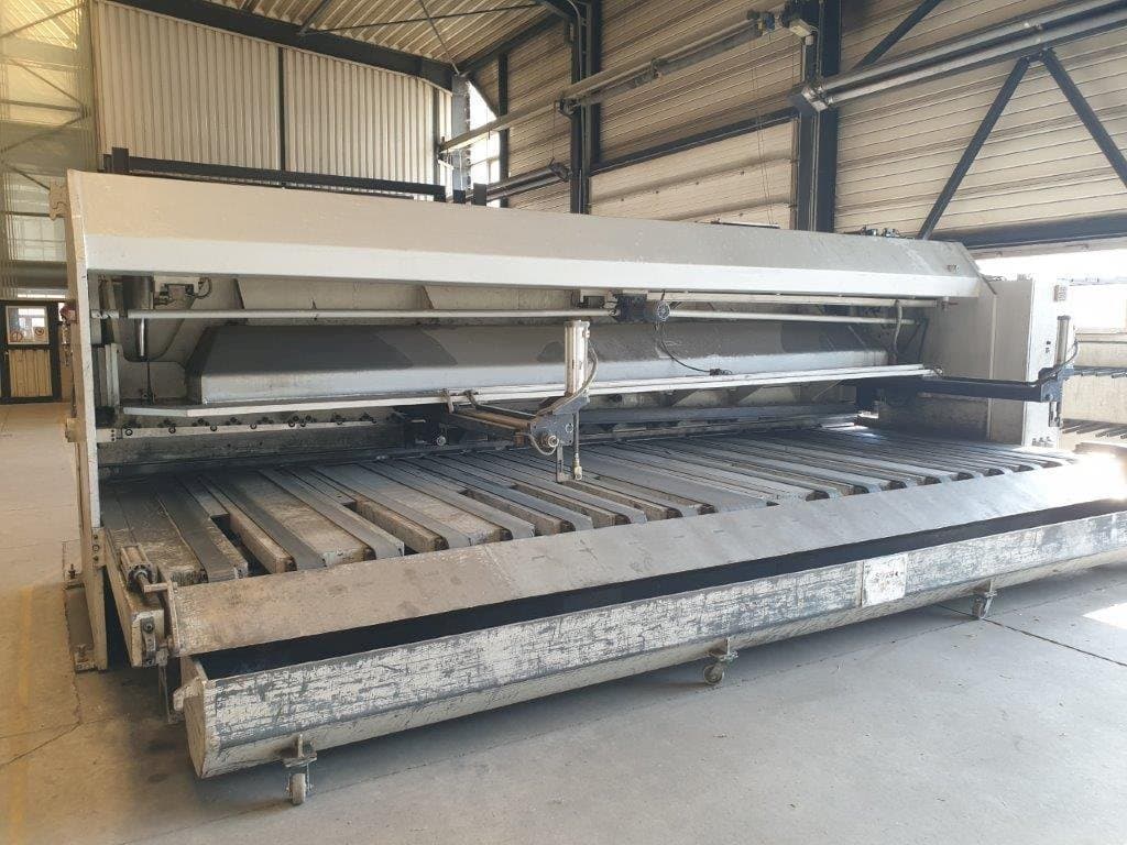 Widok z przodu maszyny Weinbrenner TSV 6 / 6100