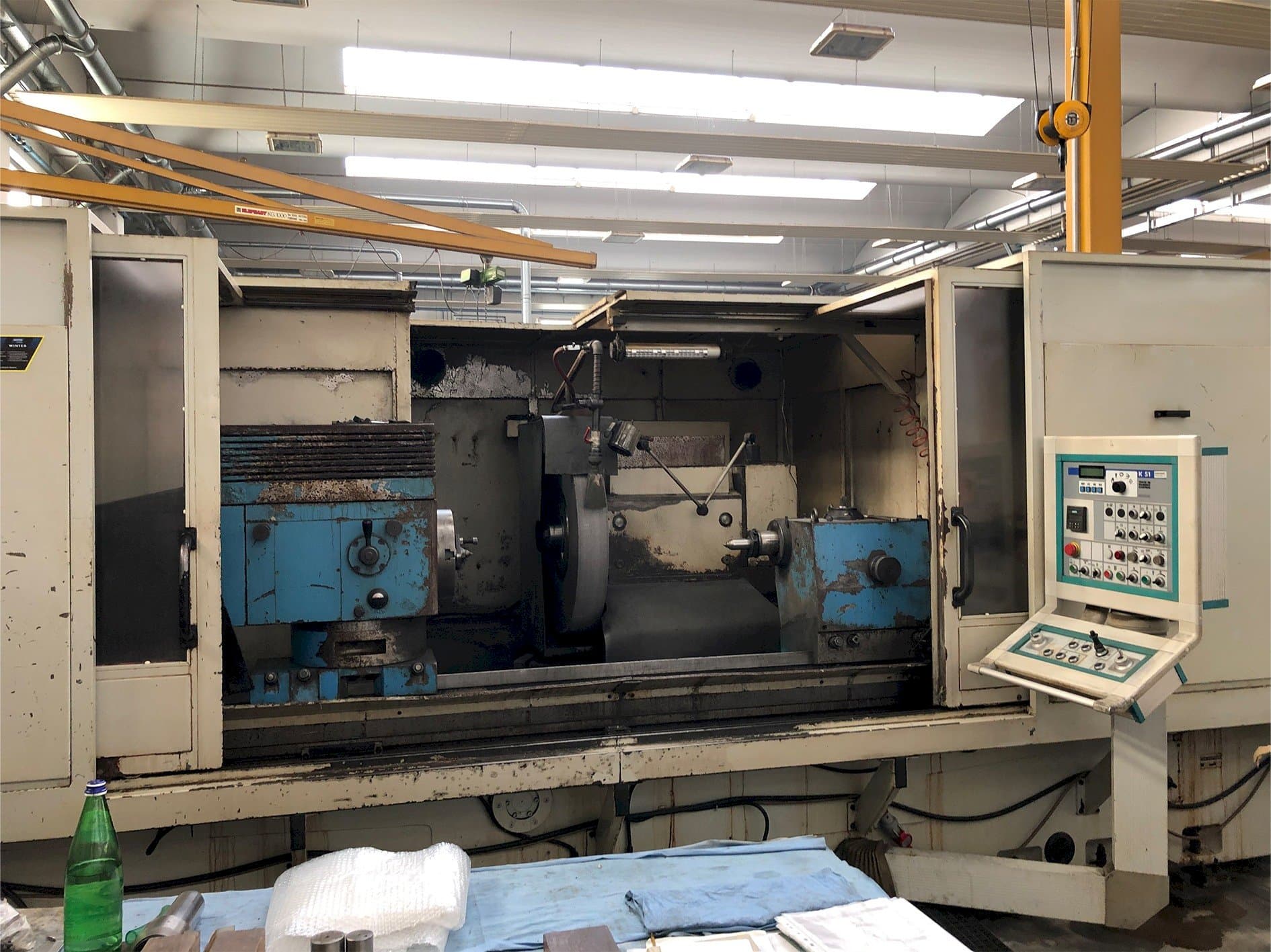 Widok z przodu maszyny Cetos BUC 63 x 2000