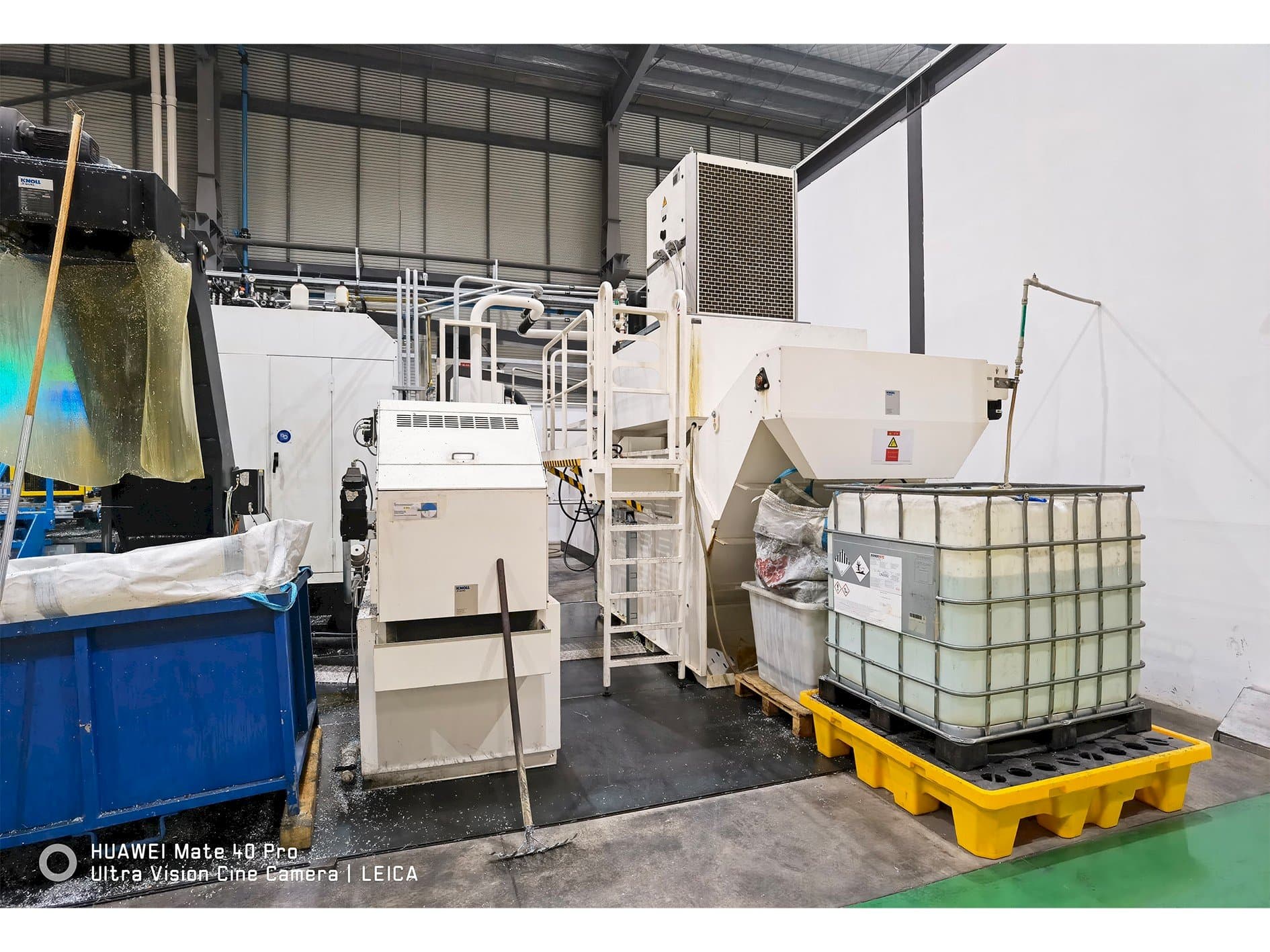 Widok z przodu maszyny GNUTTI G359