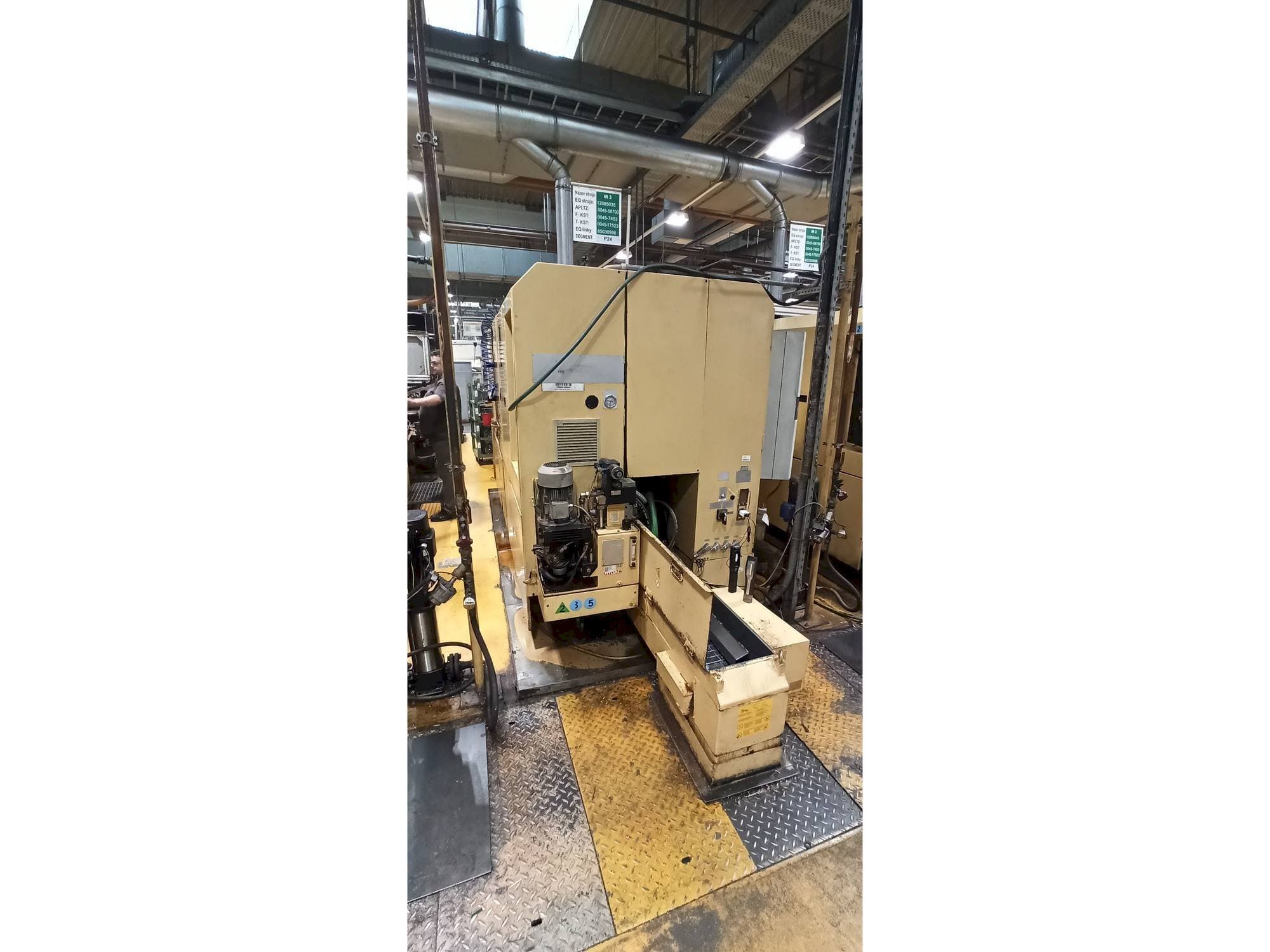 Widok prawej strony maszyny TAJMAC-ZPS SAL 100/4