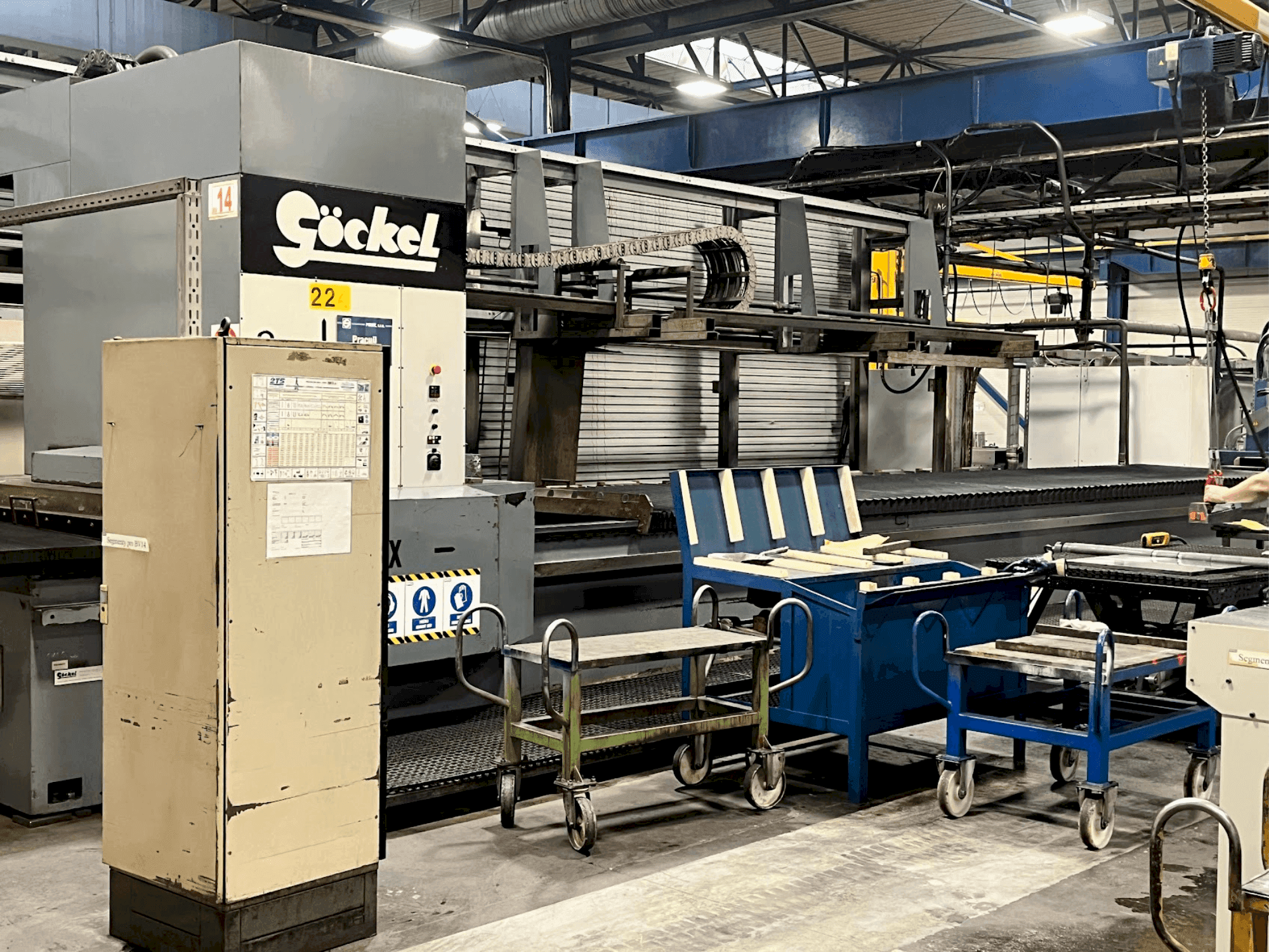 Widok z przodu maszyny GÖCKEL G130