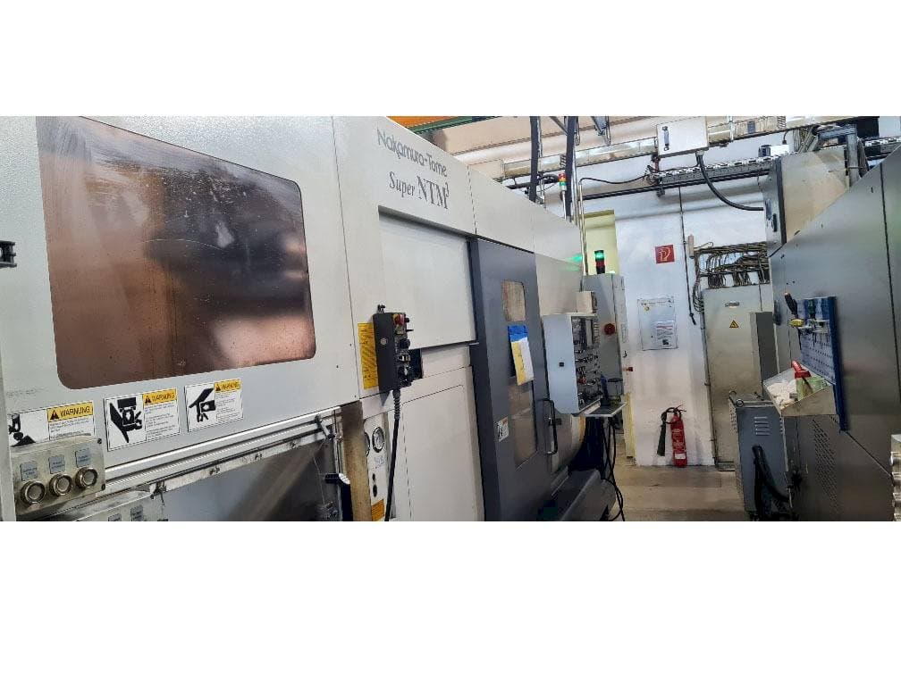 Widok z przodu maszyny NAKAMURA Super NTM³
