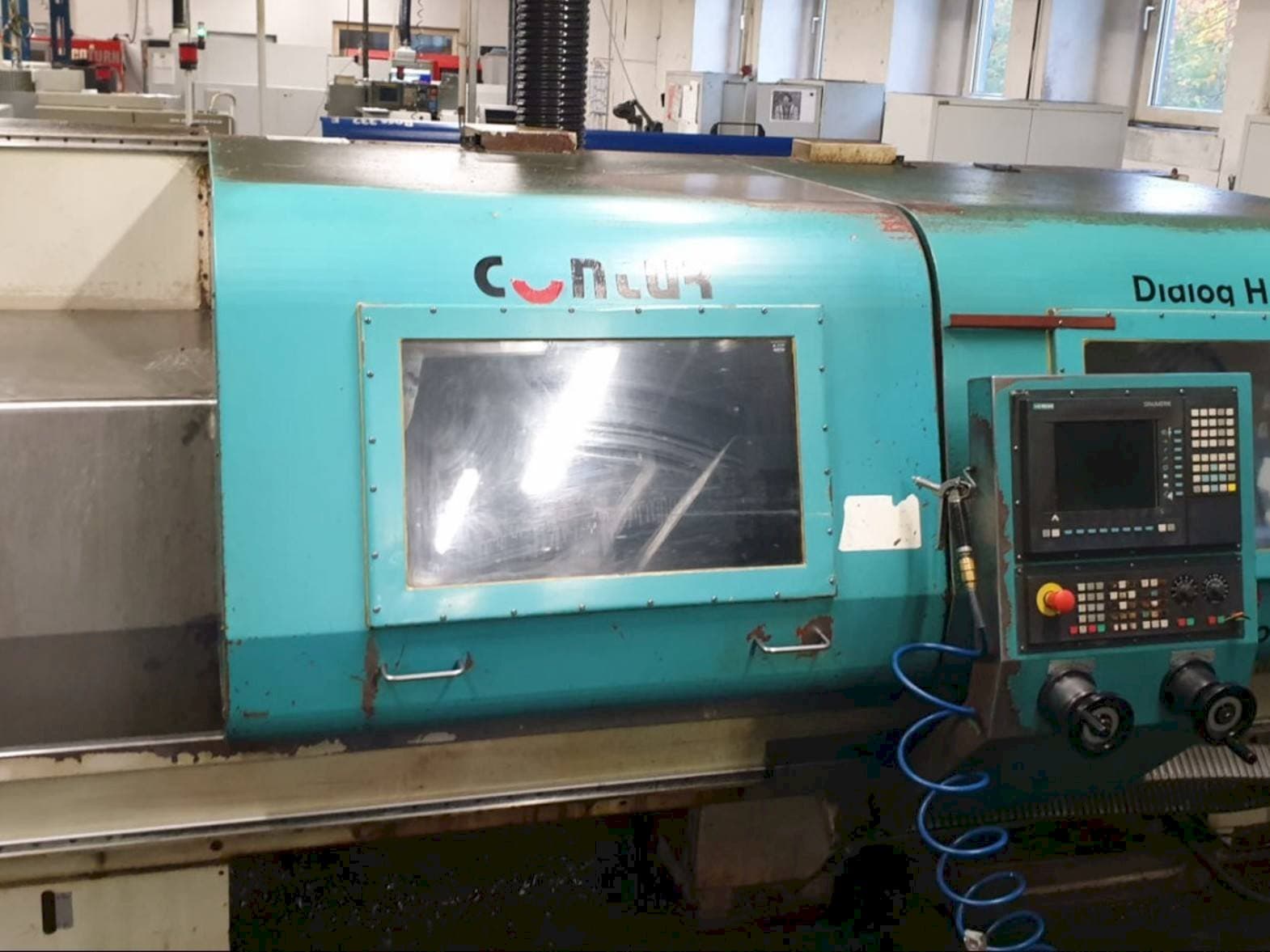 Widok z przodu maszyny Saeilo H560