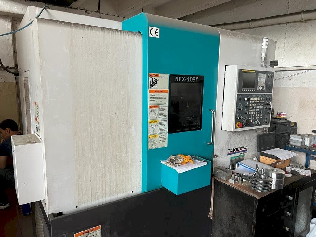 Widok z przodu maszyny Takisawa NEX-108Y
