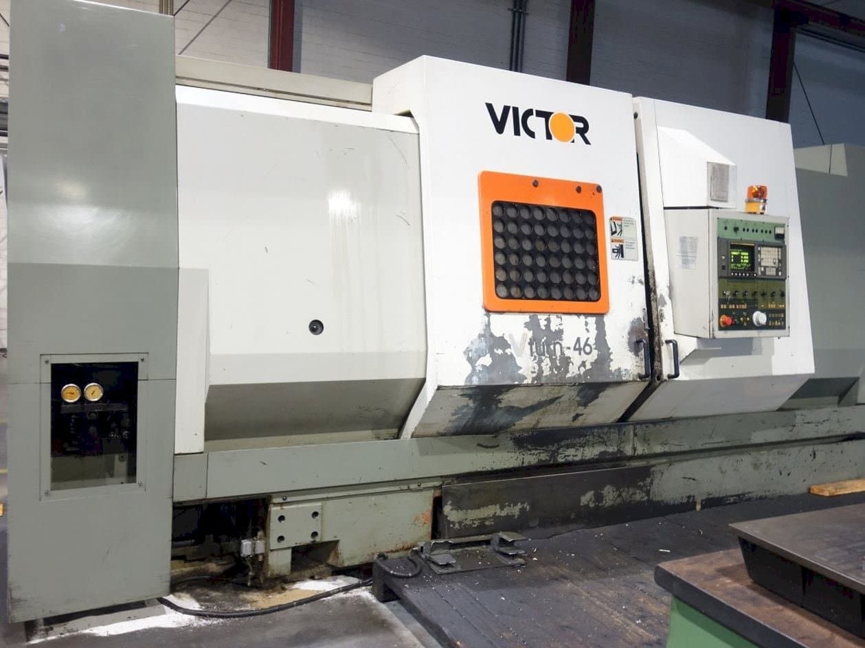 Widok z przodu maszyny Victor V Turn 46 (1997)