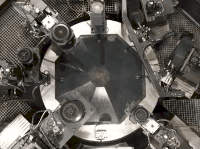 Widok z przodu maszyny IBERMACH Transfer