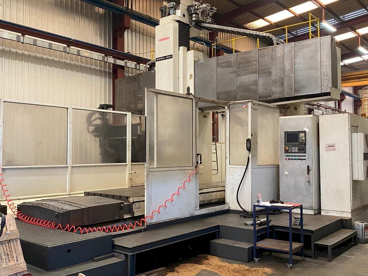 Widok z przodu maszyny INGERSOL BOHLE Master Center T1