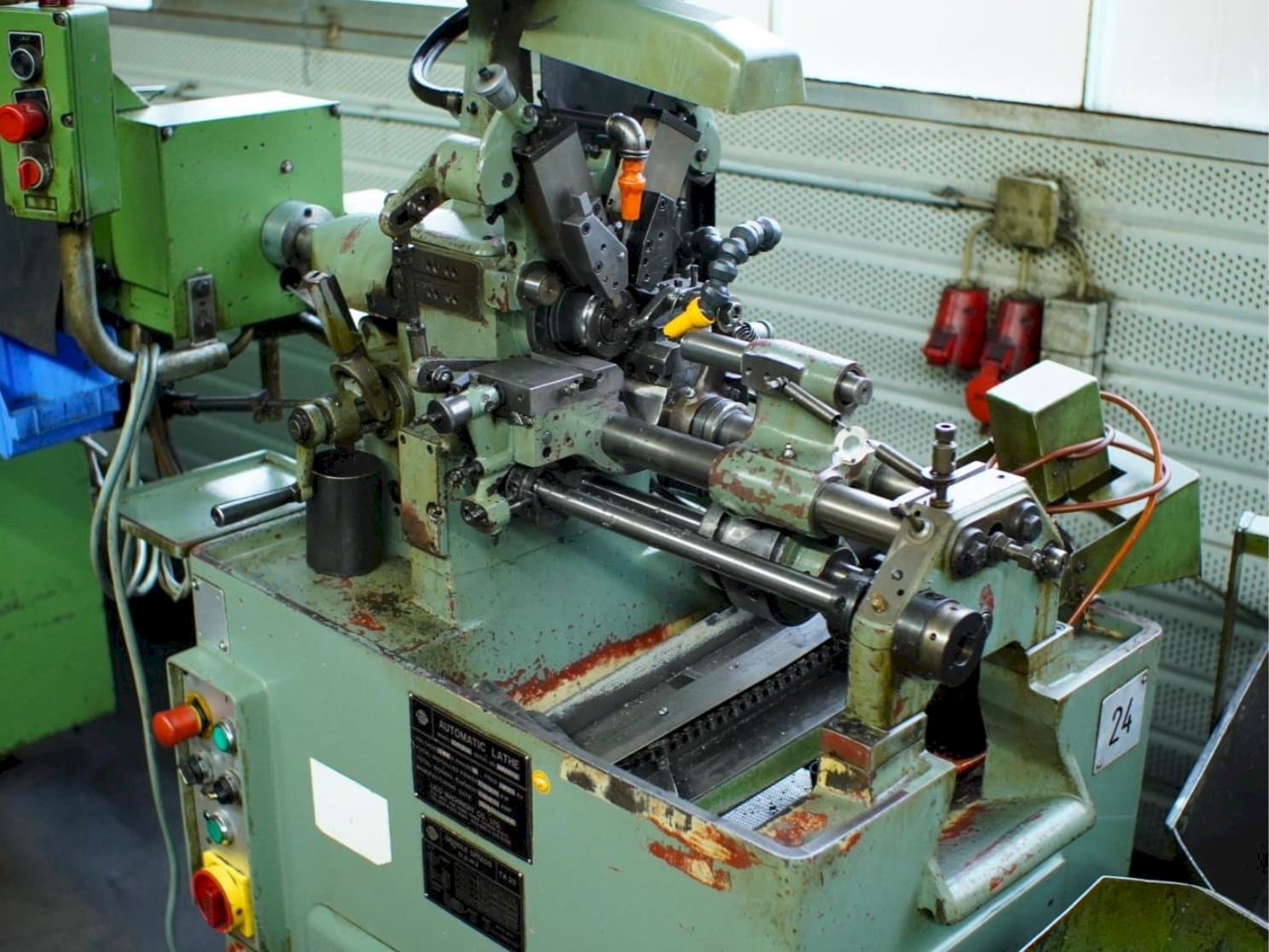 Widok z przodu maszyny LICO TA25