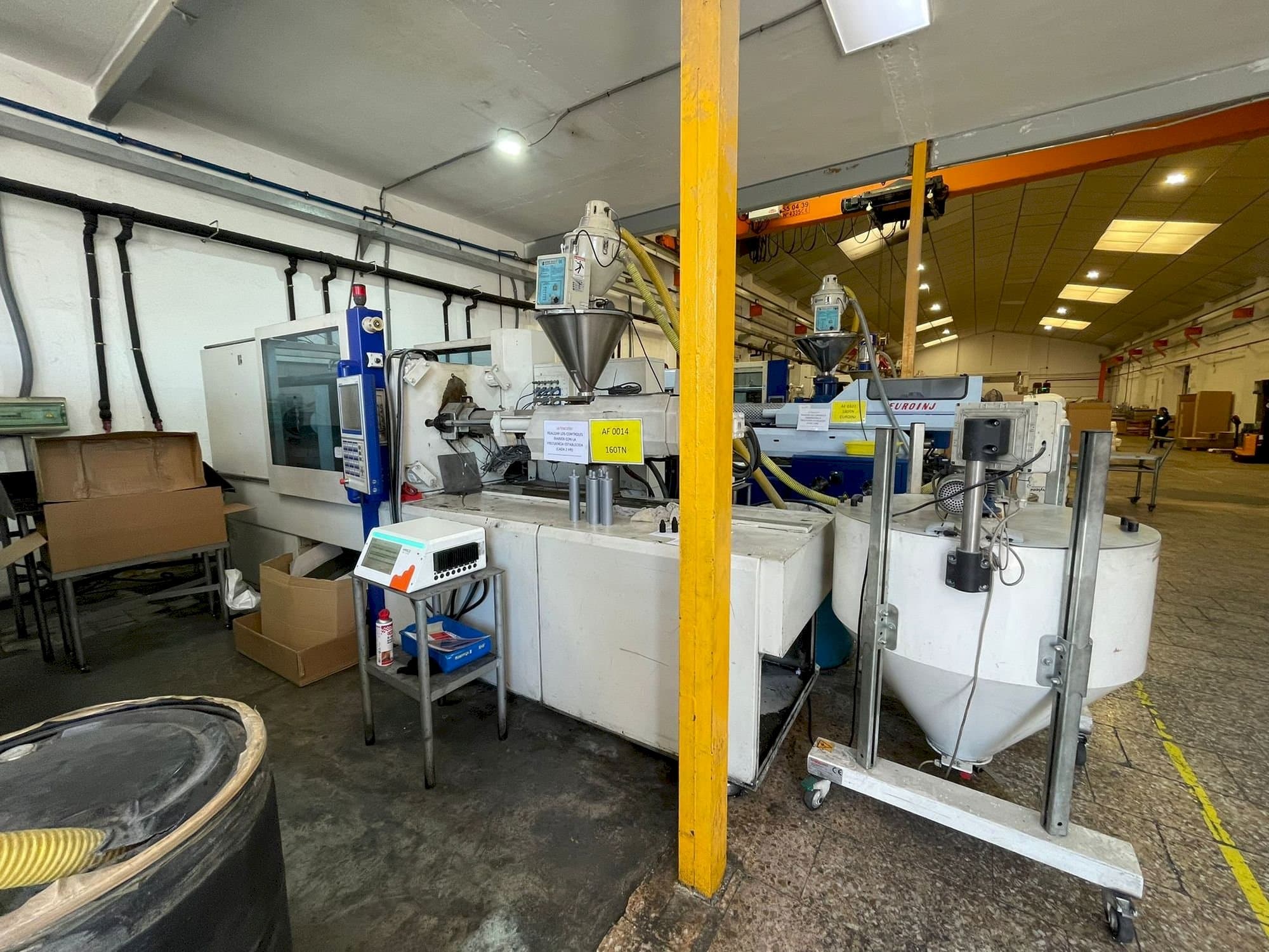 Widok z przodu maszyny Battenfeld HM 160/525 E