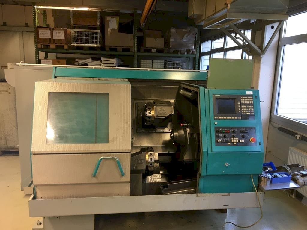 Widok z przodu maszyny Index G200