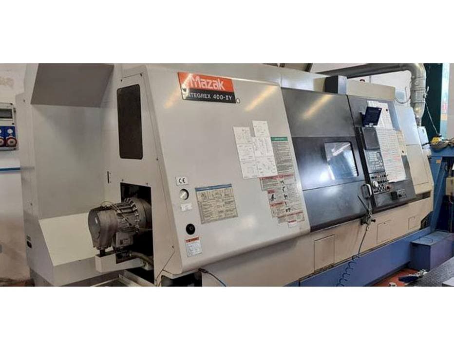 Widok z przodu maszyny Mazak Integrex 400-II Y