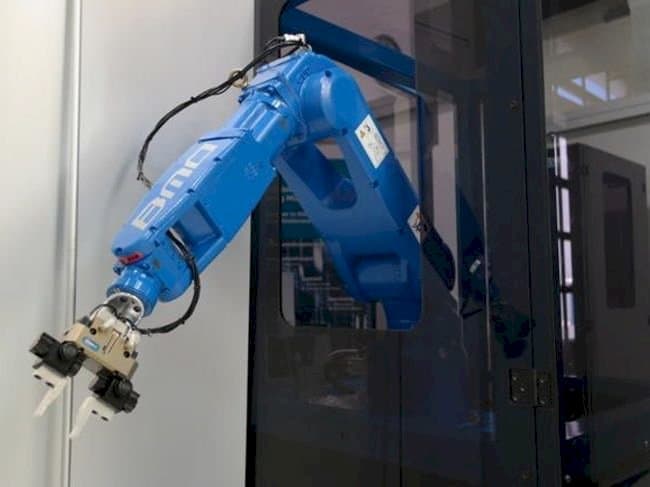 Widok z przodu maszyny BMO LR5