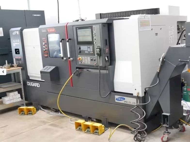 Widok z przodu maszyny SMEC SL3000LM