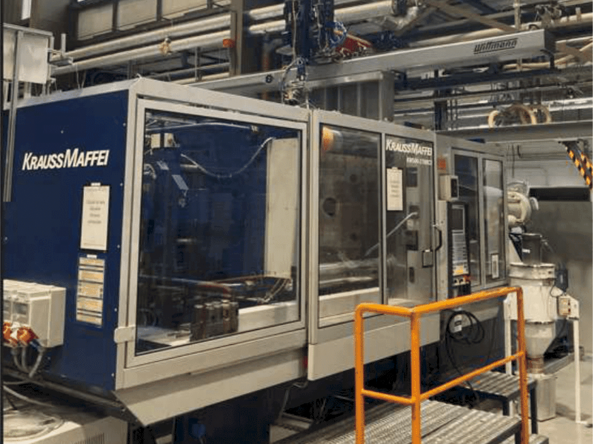 Widok z przodu maszyny Krauss Maffei KM 500-2700 C2