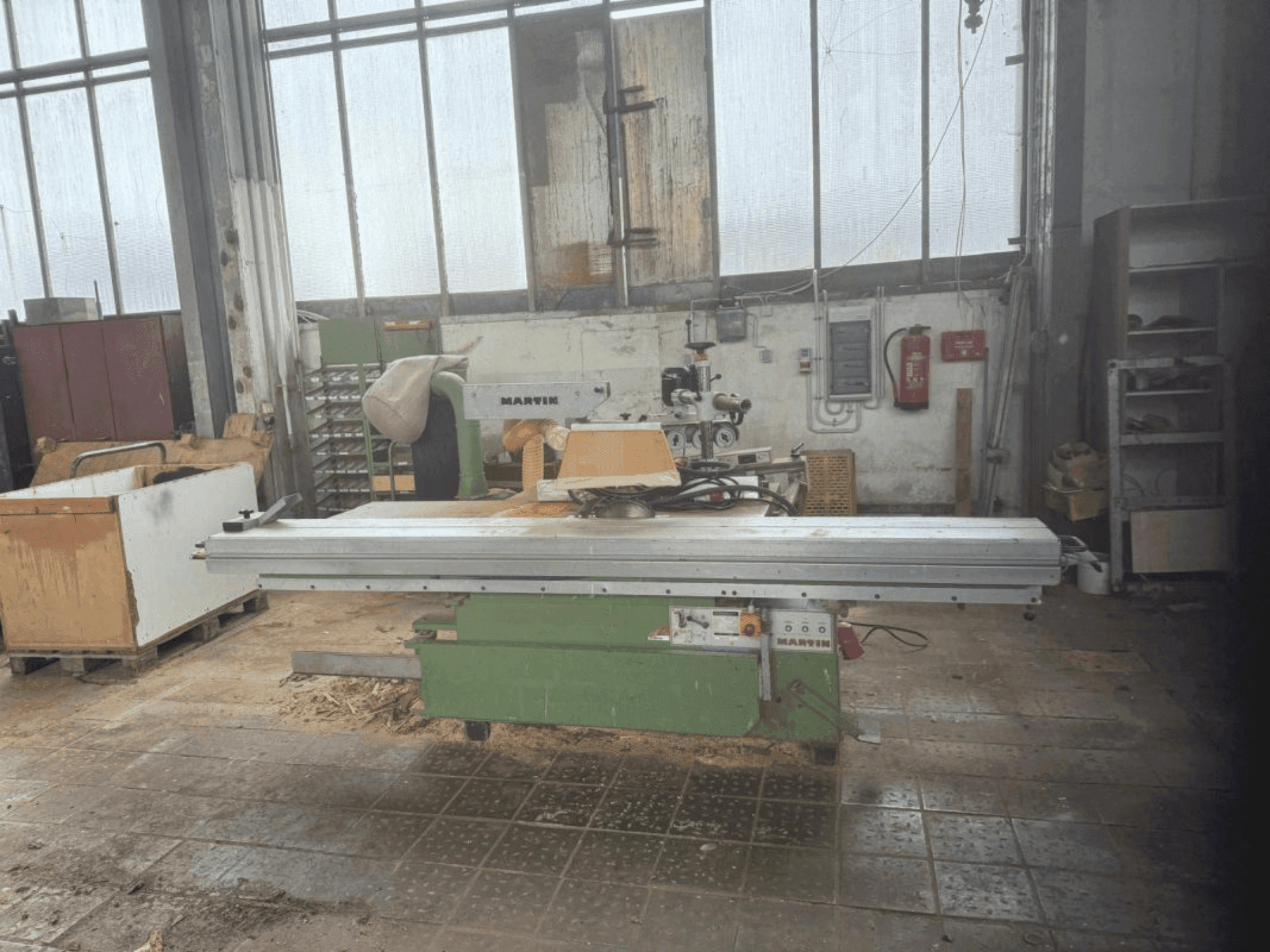 Widok z przodu maszyny Martin T72