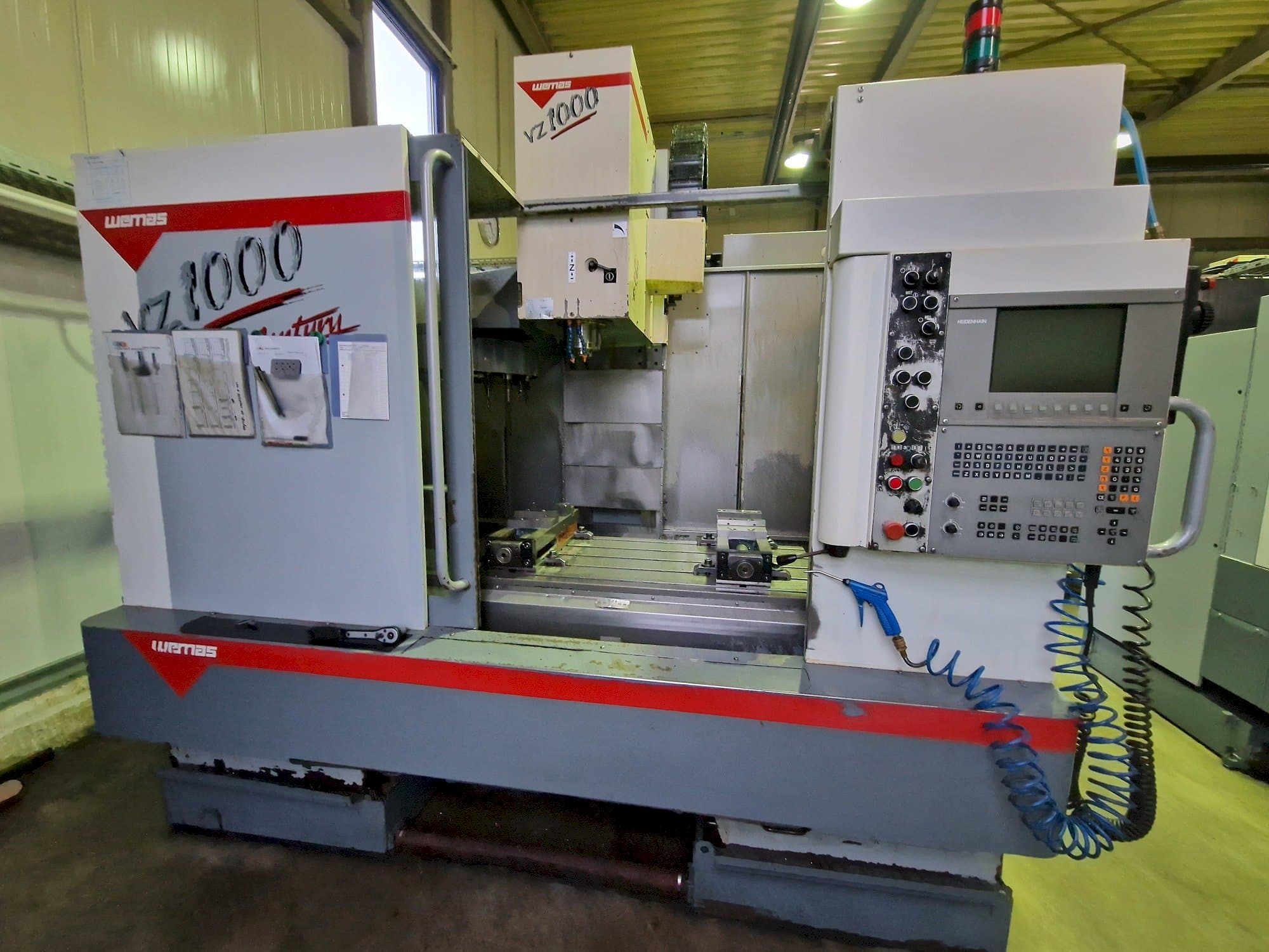 Widok z przodu maszyny WEMAS VZ 1000