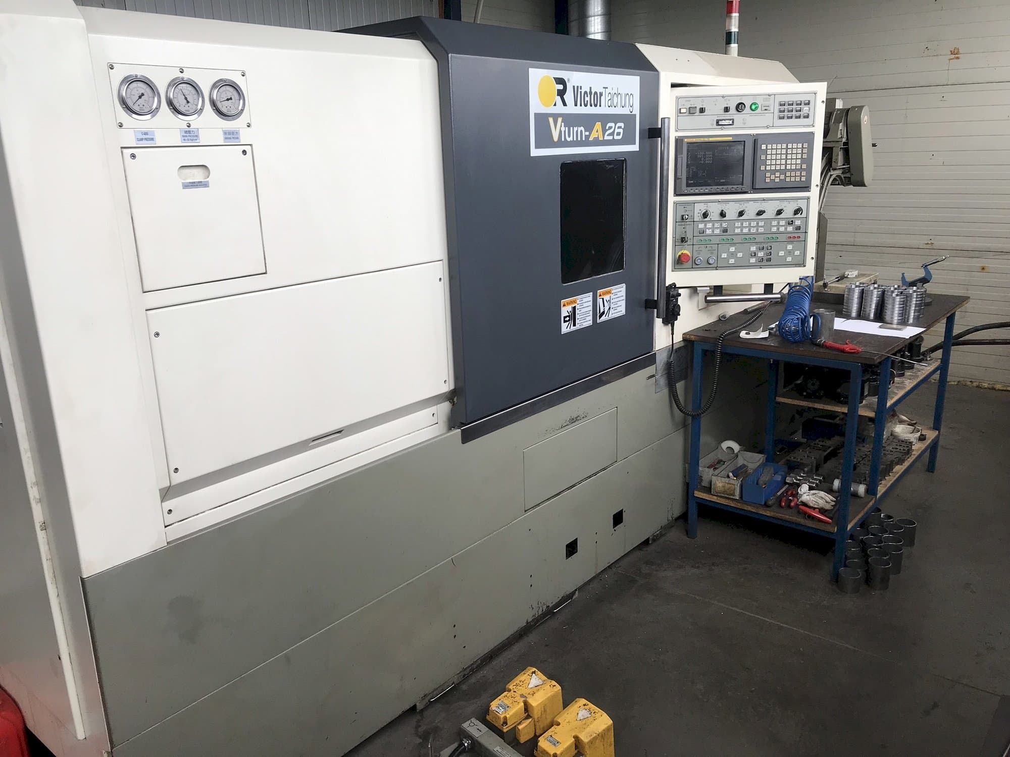 Widok z przodu maszyny Victor Vturn-A26