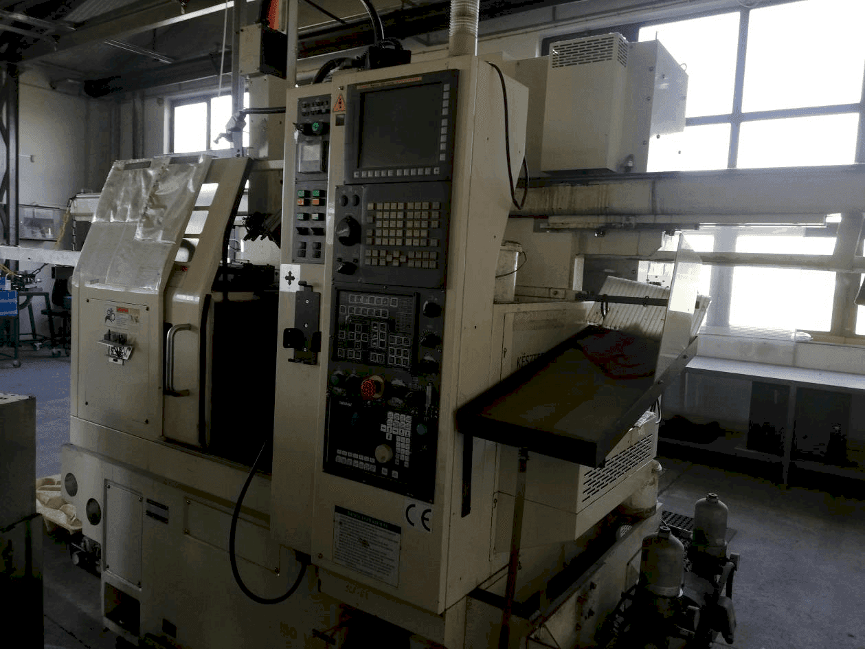 Widok z przodu maszyny Takamatsu XW-50