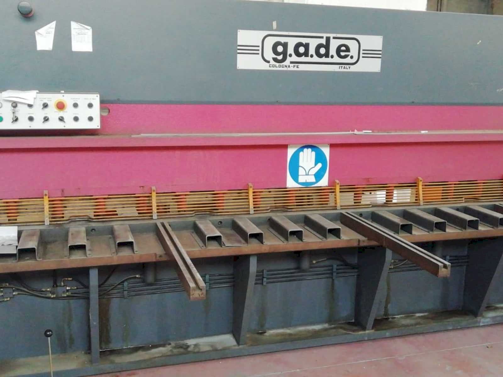 Widok z przodu maszyny Gade CO - 40 / 4