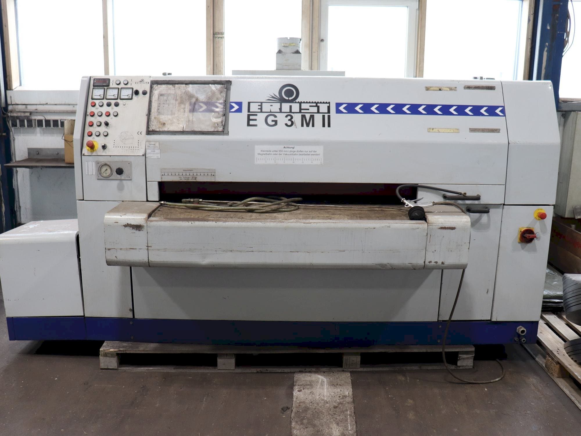 Widok z przodu maszyny ERNST EG3M II