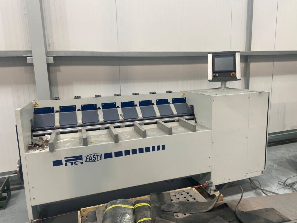 Widok z przodu maszyny Schröder Fasti Model 145