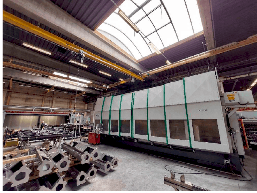 Widok z przodu maszyny Unisign Univers 6