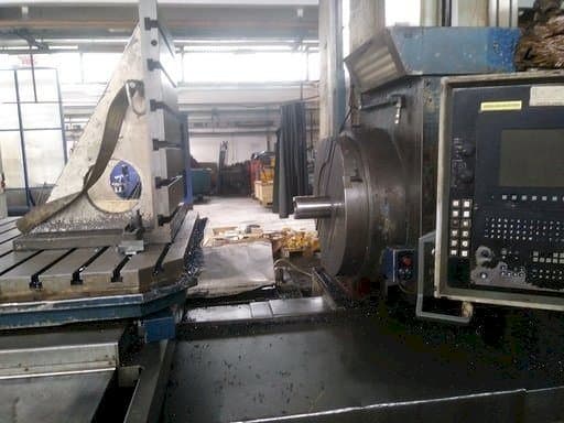 Widok z przodu maszyny Union BFT 130