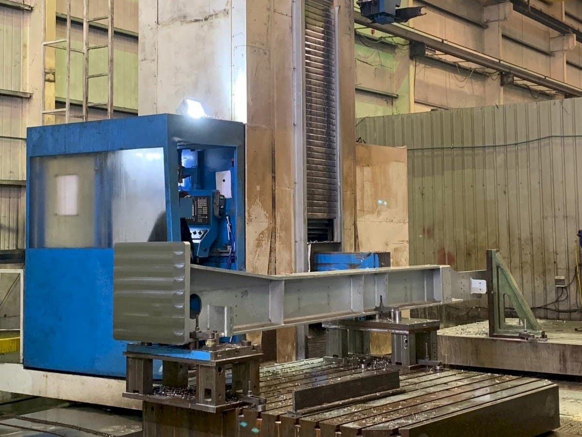 Widok z przodu maszyny CME BM-9000