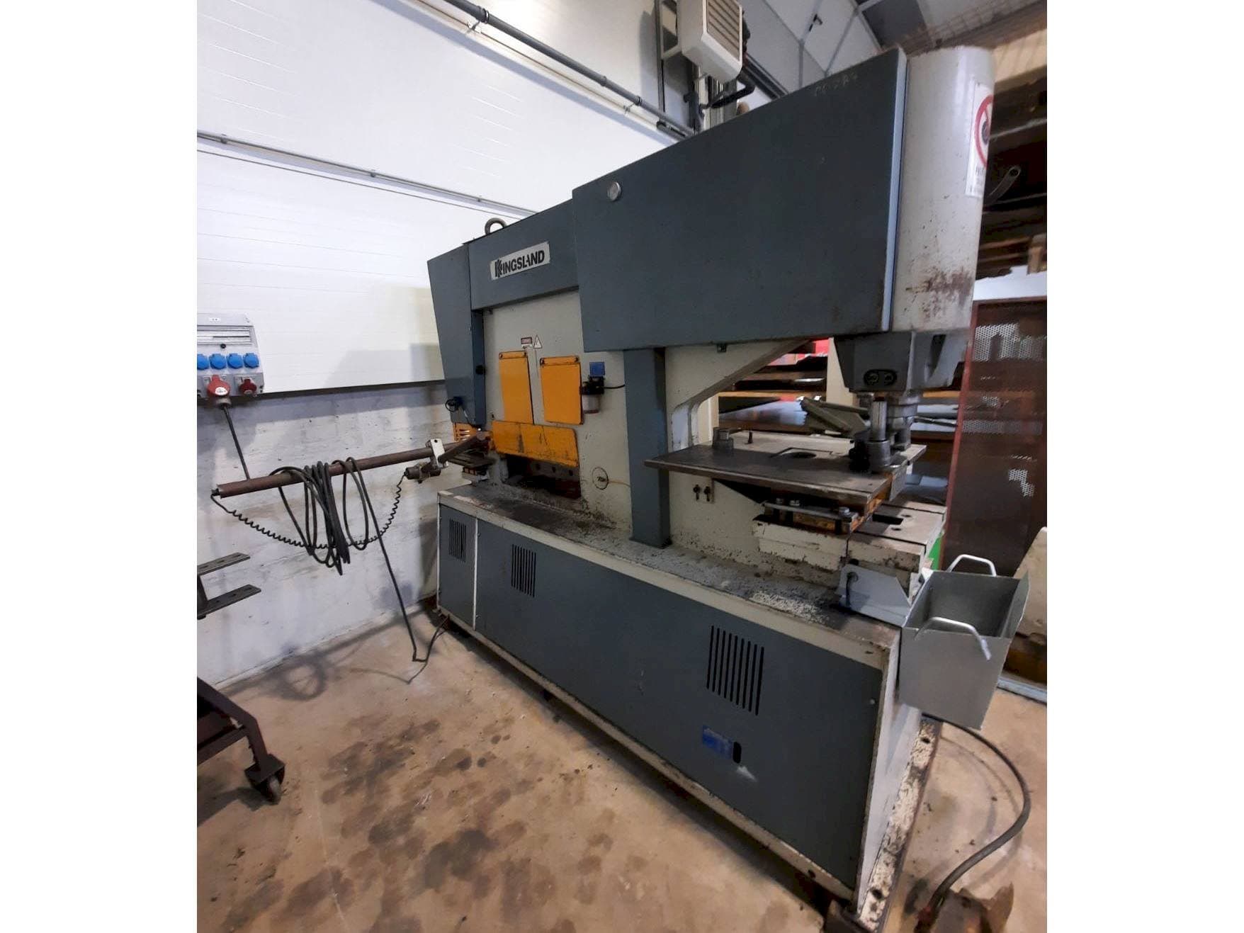 Widok z przodu maszyny HACO-KINGSLAND MULTI 125
