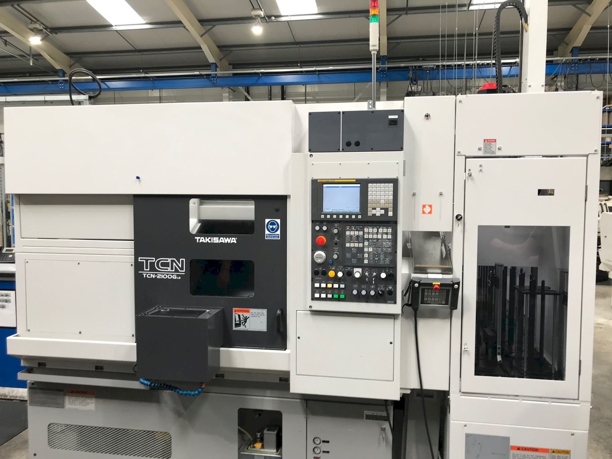 Widok z przodu maszyny Takisawa TCN-2100G L6
