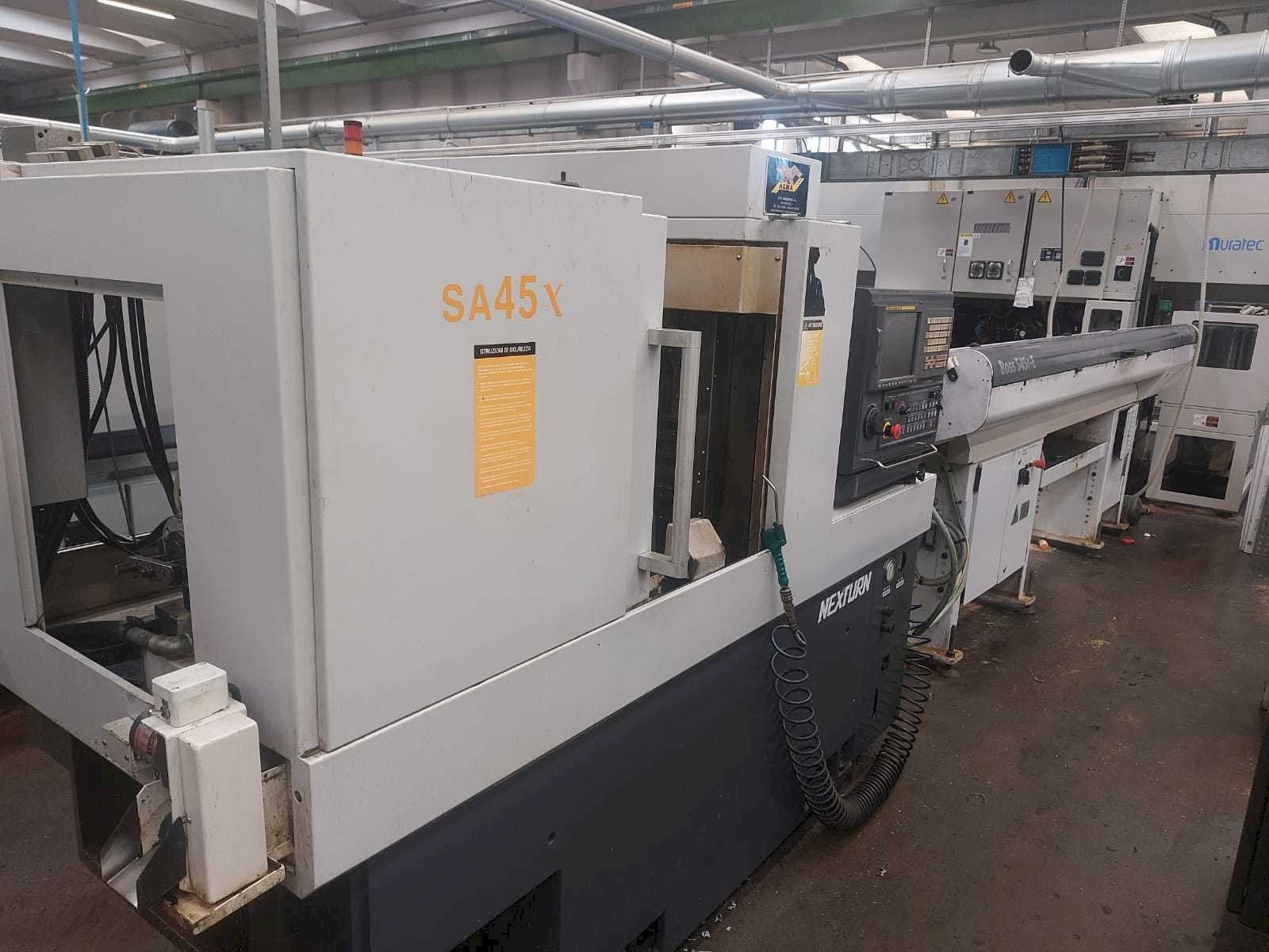 Widok lewej strony maszyny Nexturn SA 45X