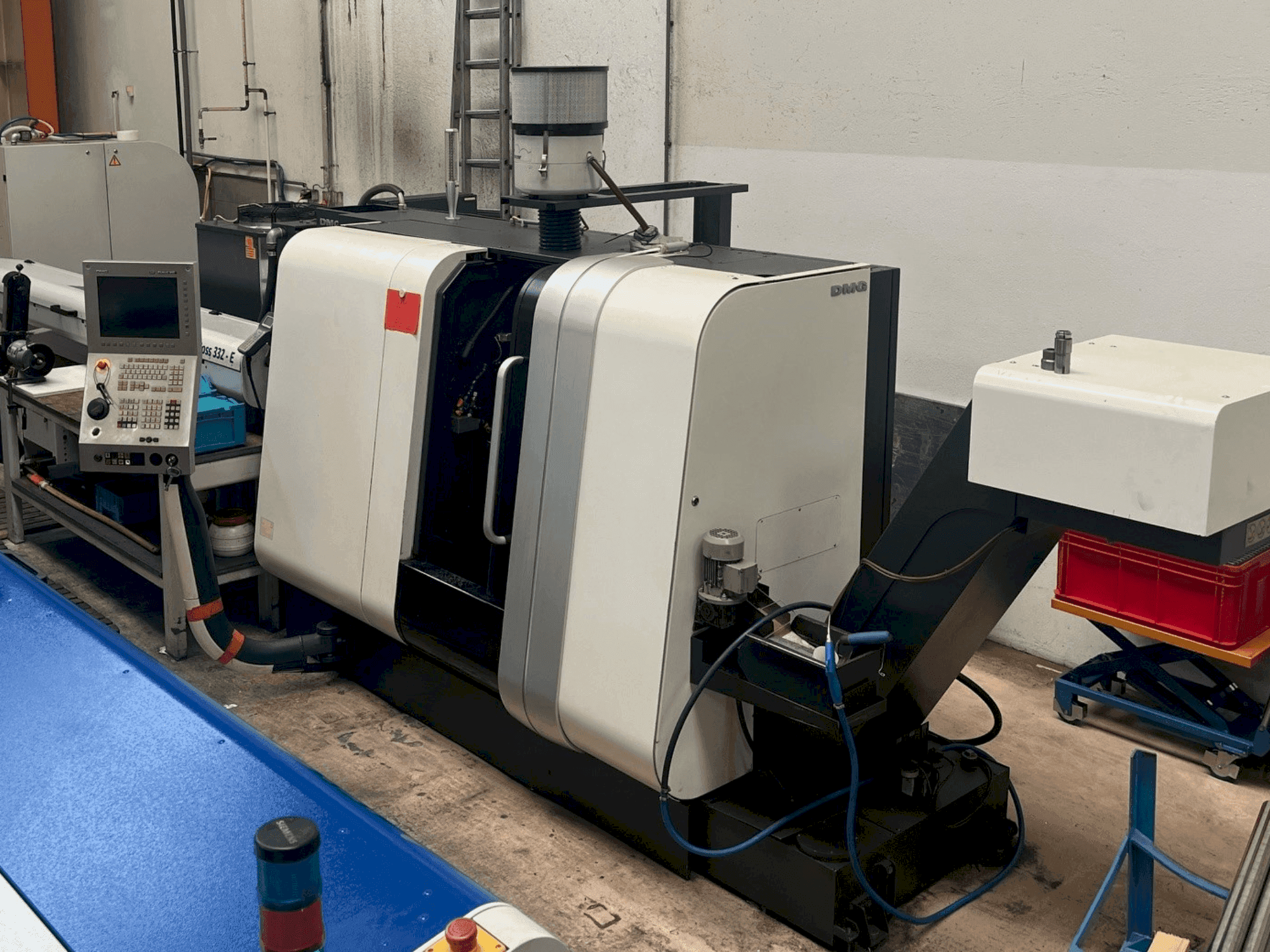 Widok z przodu maszyny Gildemeister Sprint 20-8