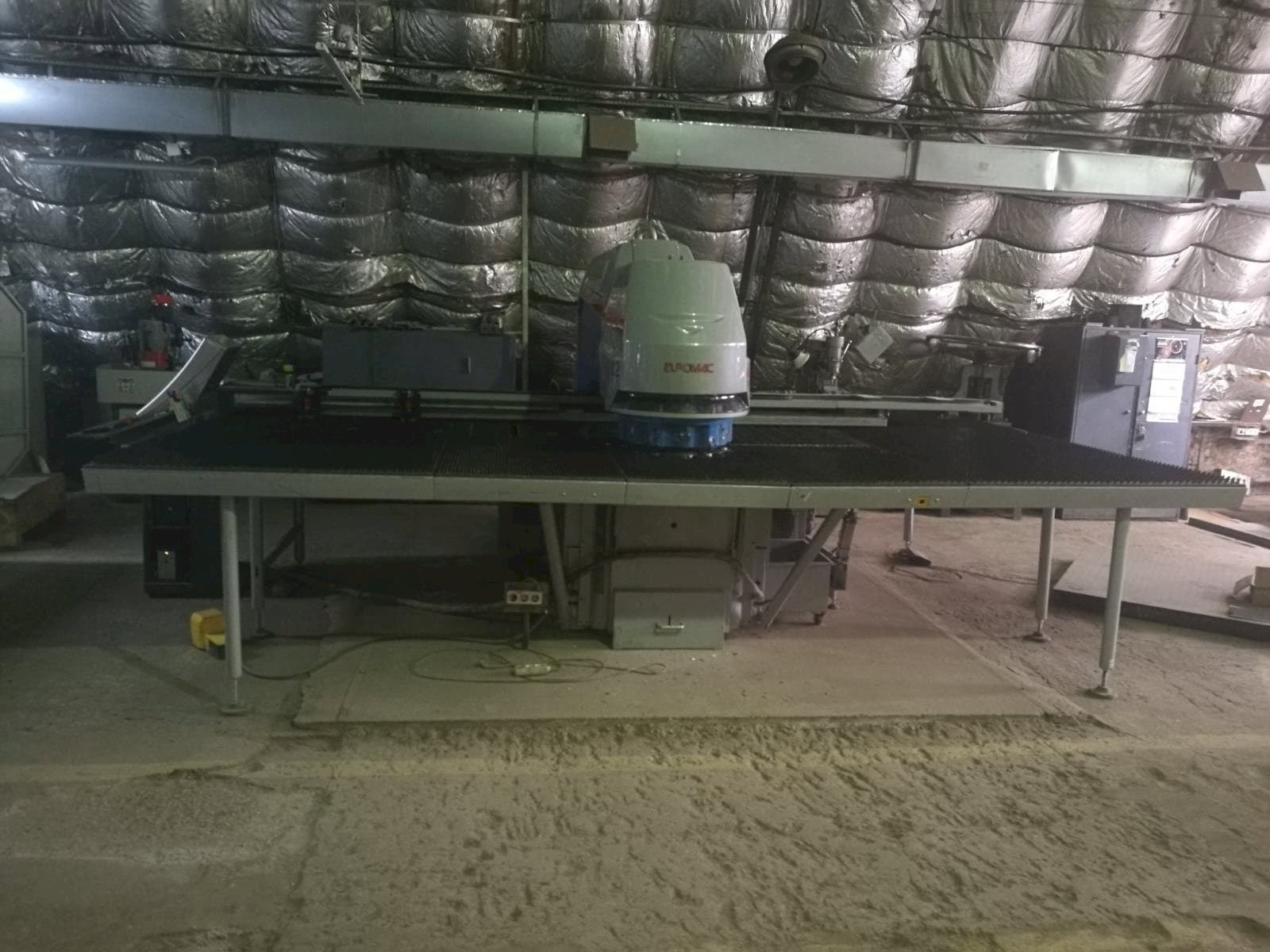 Widok z przodu maszyny Euromac STX Flex 12