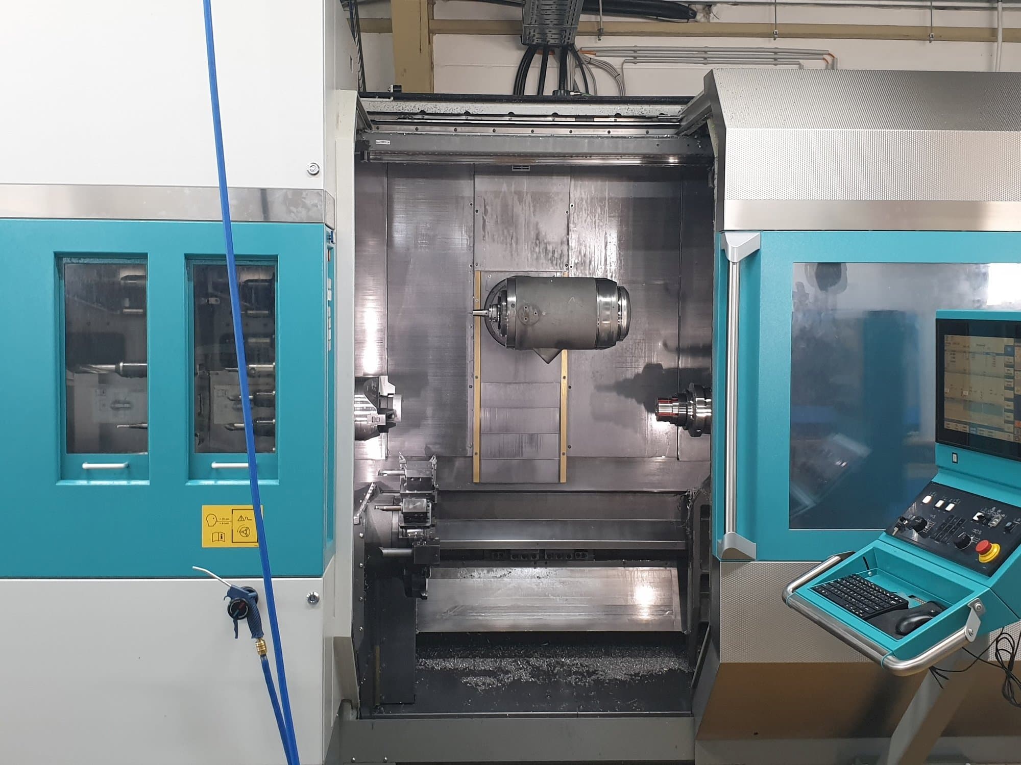 Widok z przodu maszyny Index G220