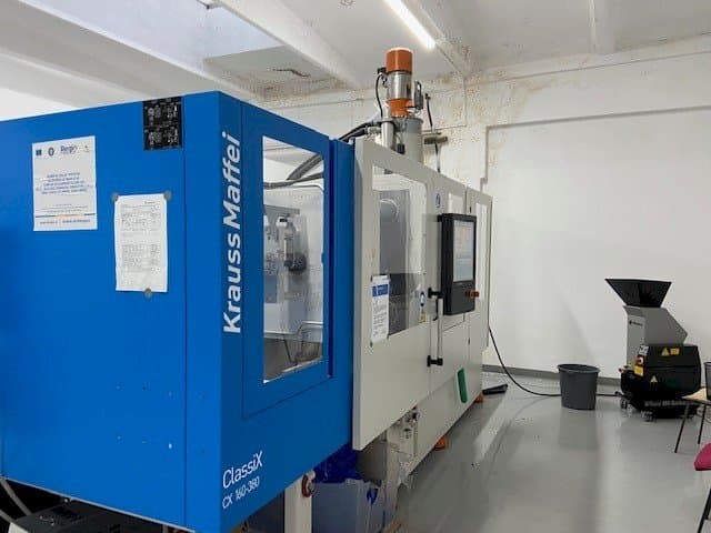 Widok lewej strony maszyny Krauss Maffei ClassiX CX 160-380