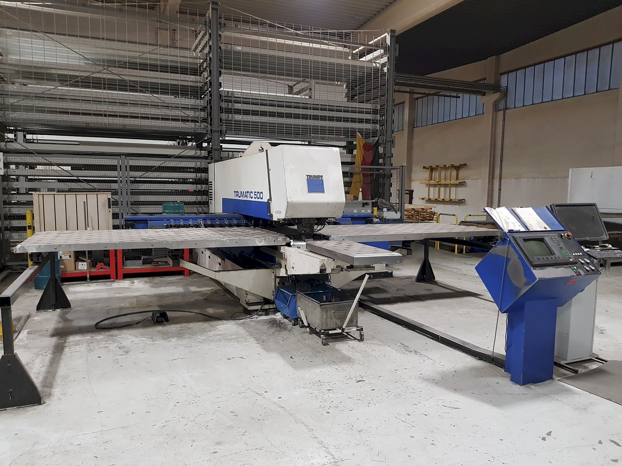 Widok z przodu maszyny Trumpf Trumatic 500