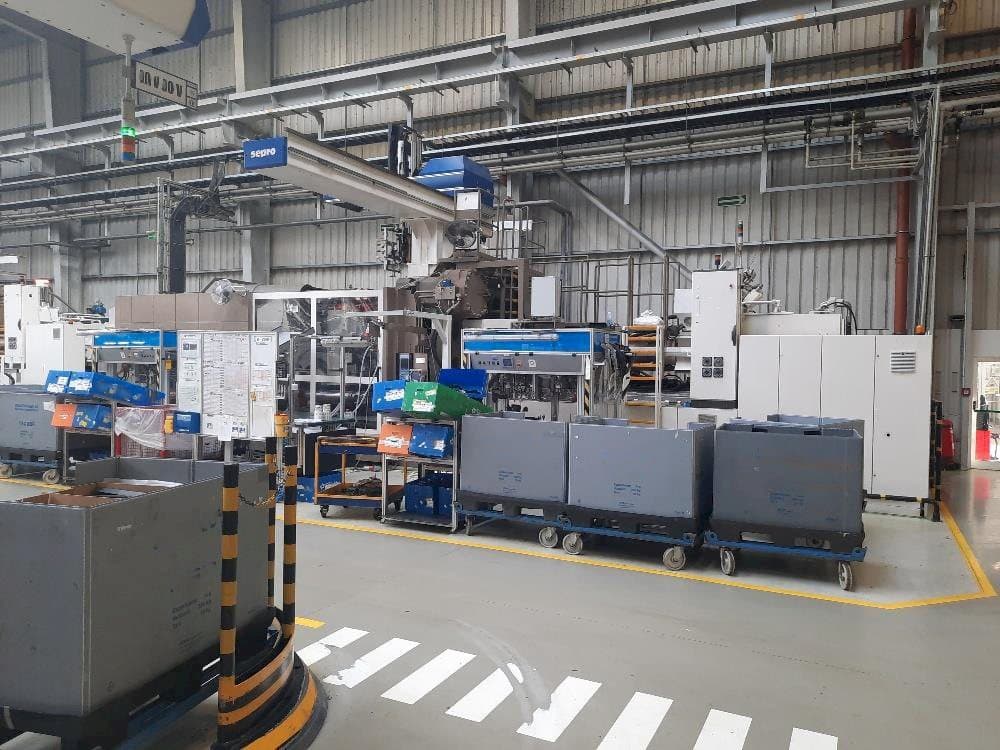 Widok z przodu maszyny Battenfeld 2000/19000