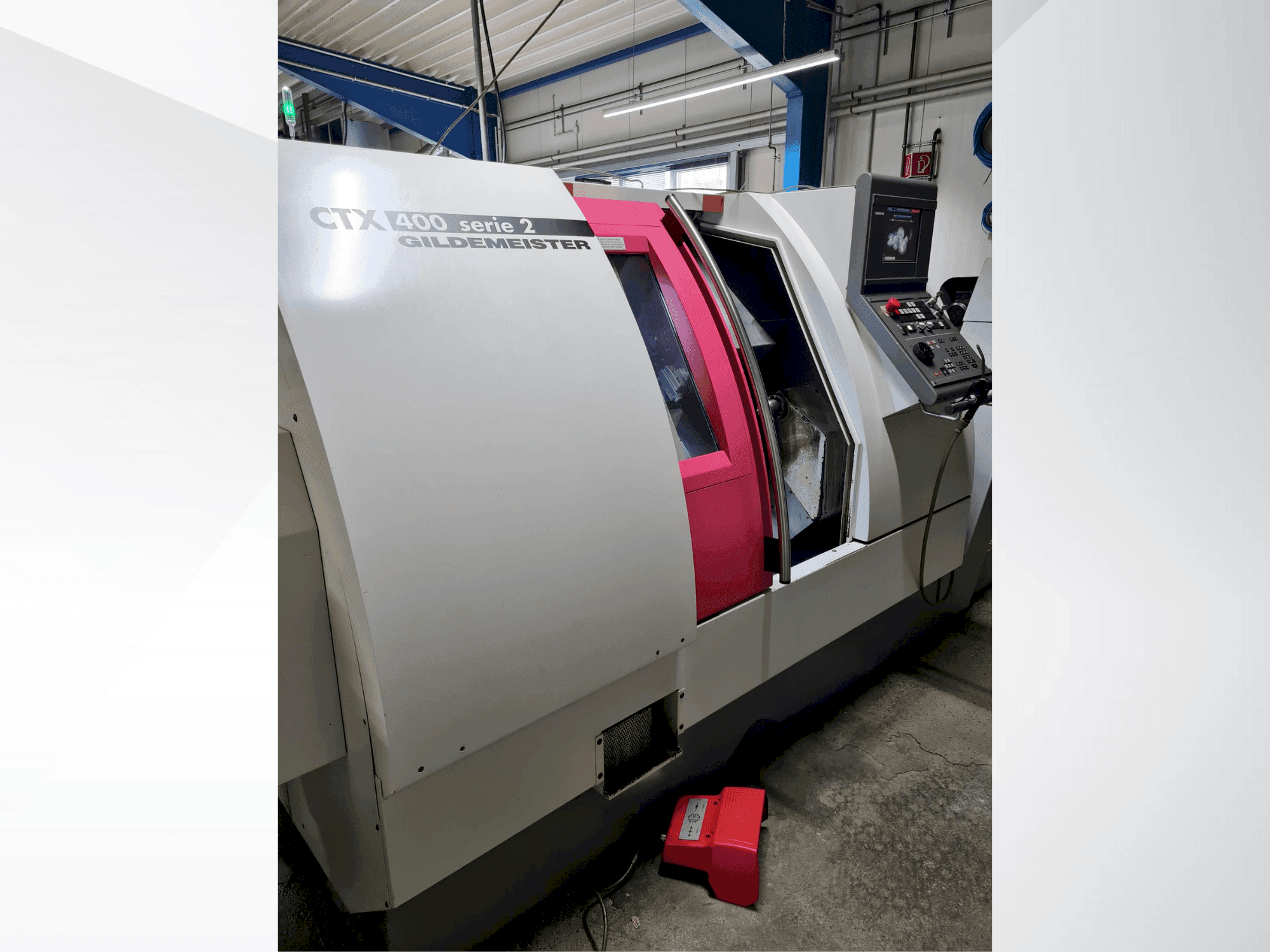 Widok z przodu maszyny Gildemeister CTX 400 S2