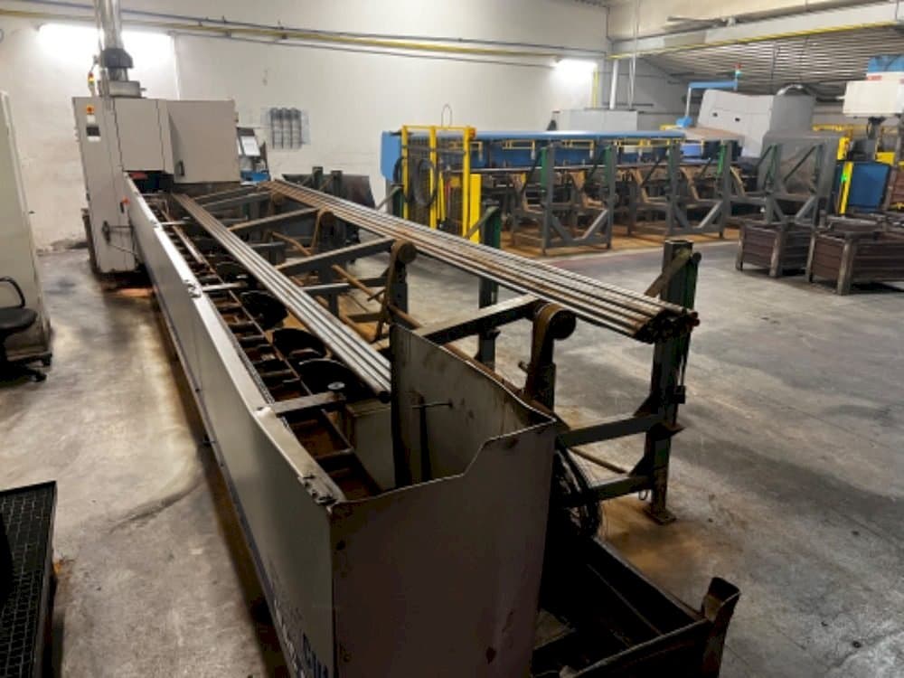 Widok z przodu maszyny ExactCut MAC 65 A