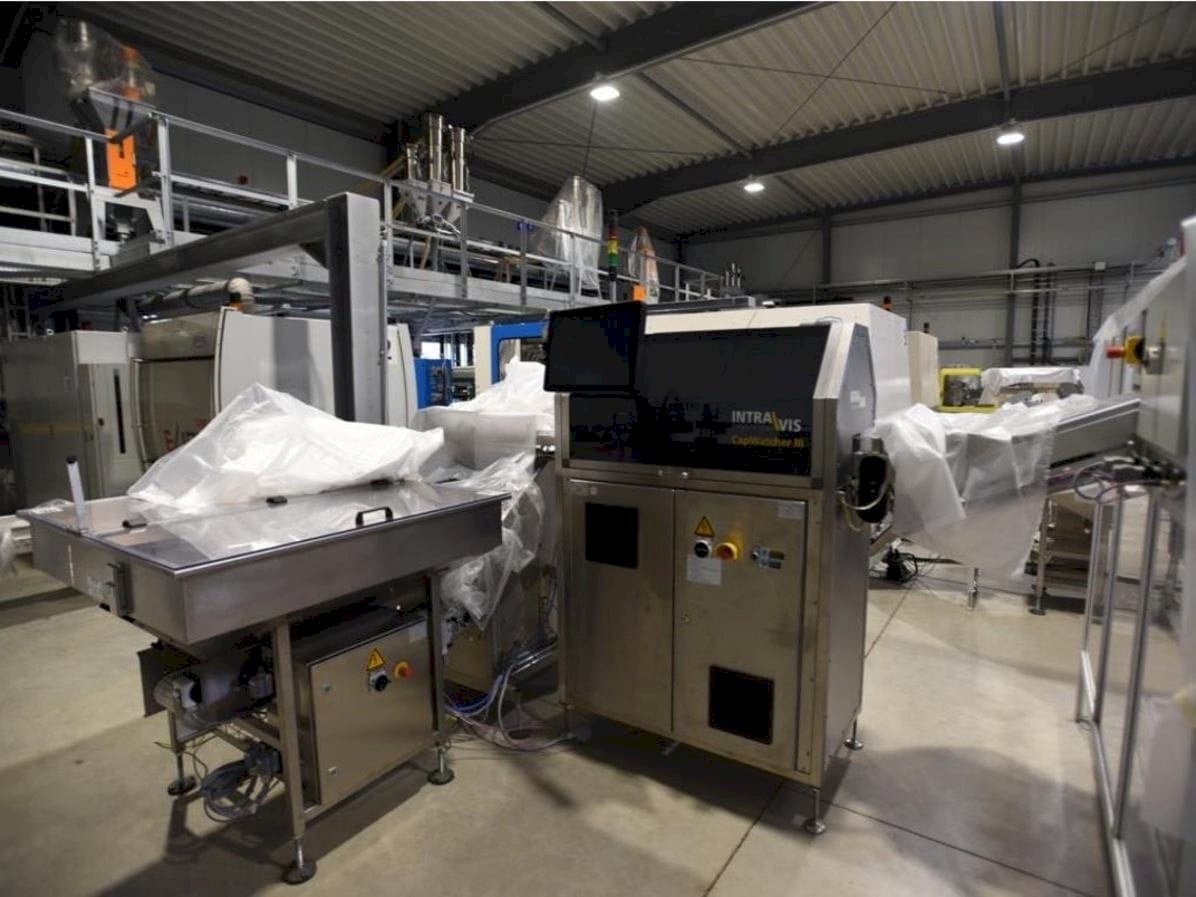 Widok z przodu maszyny INTRAVIS Capwatcher 6275